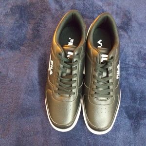 NWOB Fila Tennis Shoe
